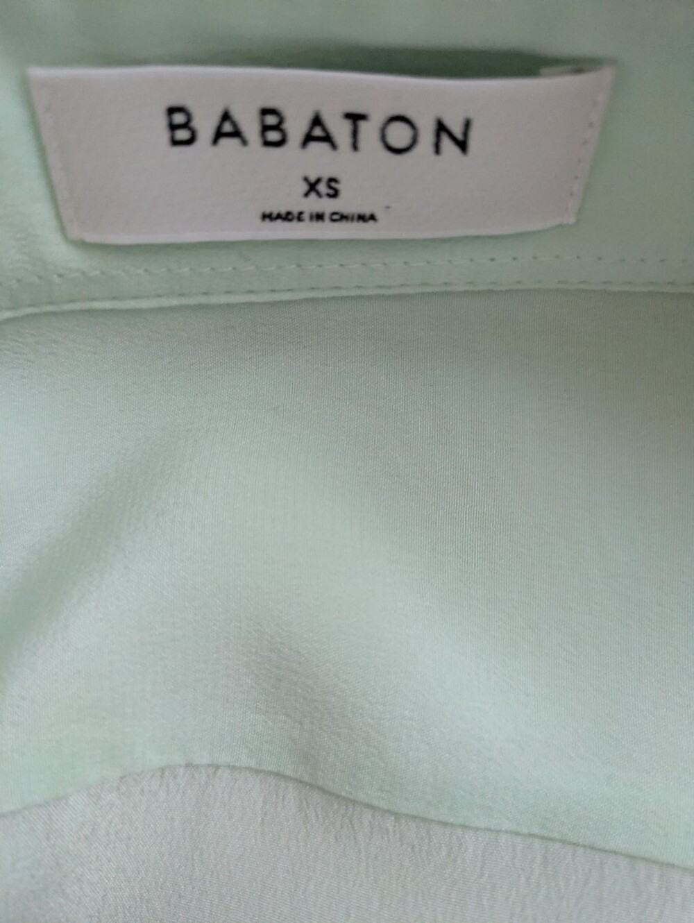 Babaton 100% Silk XS Mint Green Button-Down Long Sleeve Shirt NWOT - Picture 6 of 8